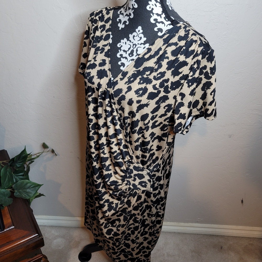 4 for$25💎AA Studio Leopard Wrap Dress Sz 16W - Picture 2 of 13